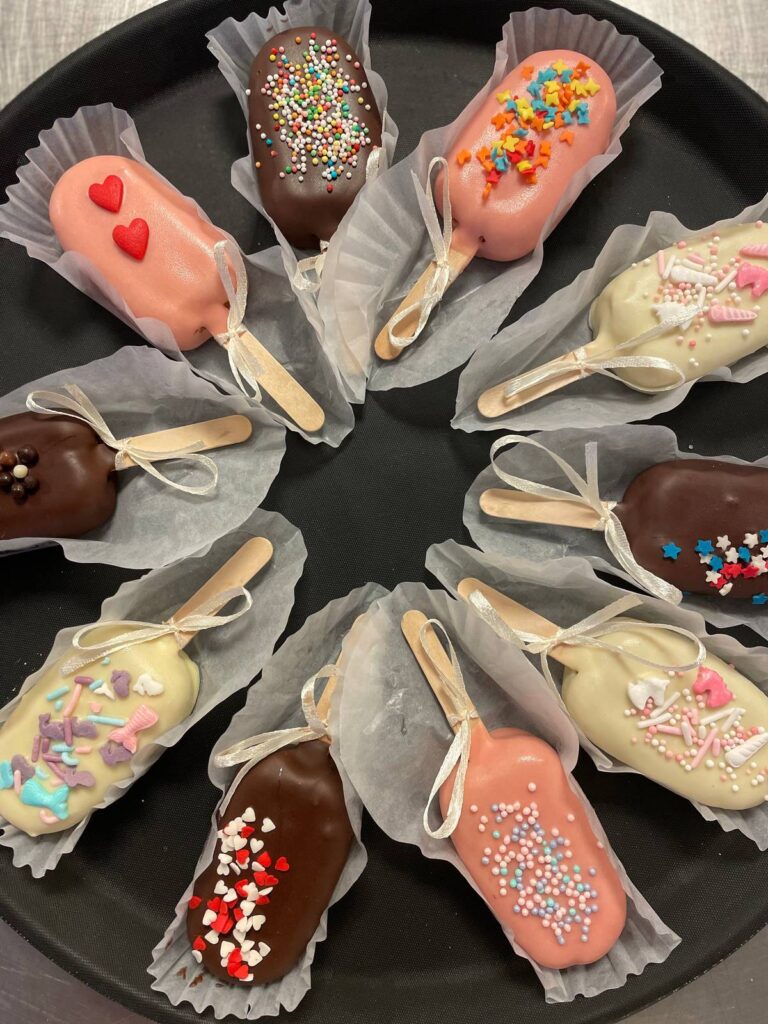 feestelijke-ijsjes-proeven